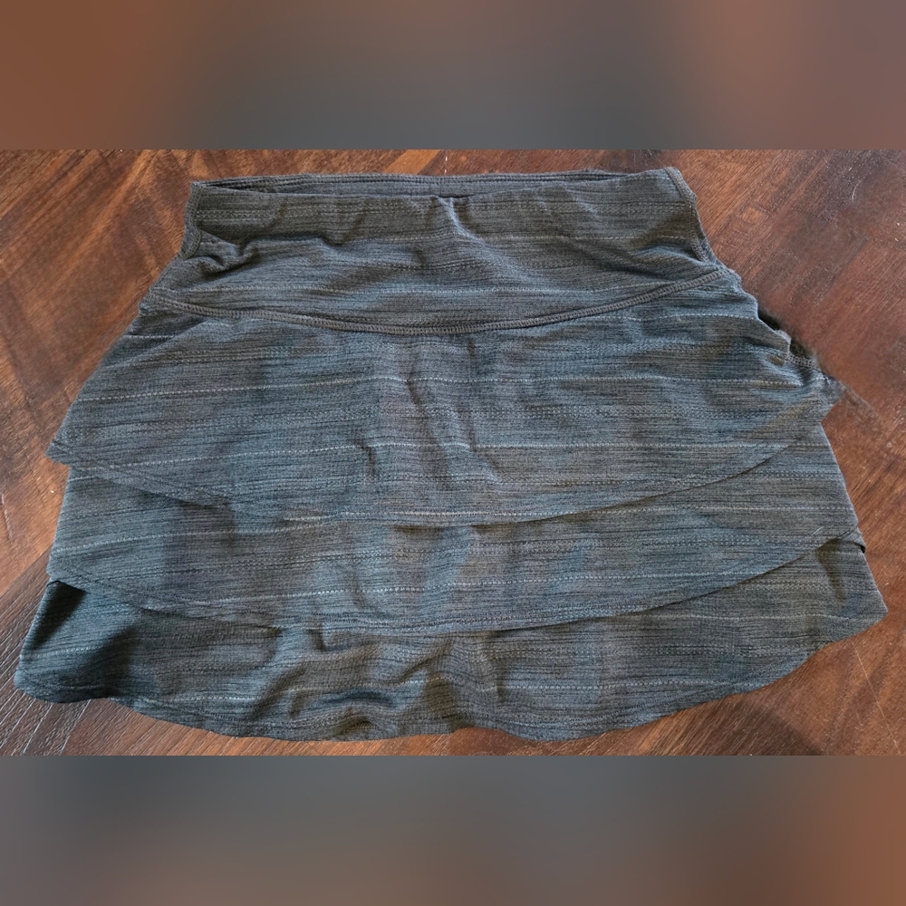 Athleta Gray Athletic Ruffle Skort